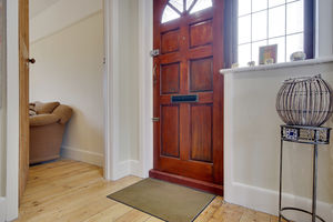 Entrance Hall- click for photo gallery